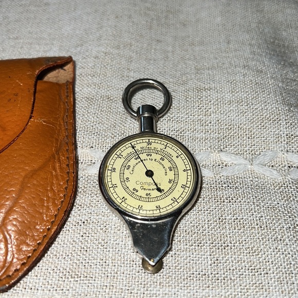 Vintage German Map Wheel, Leather Pouch, Nautical, Statute, Inch/Miles,Cent/Kilo - Picture 3 of 14